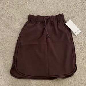 Lululemon On The Fly Skirt, size 4